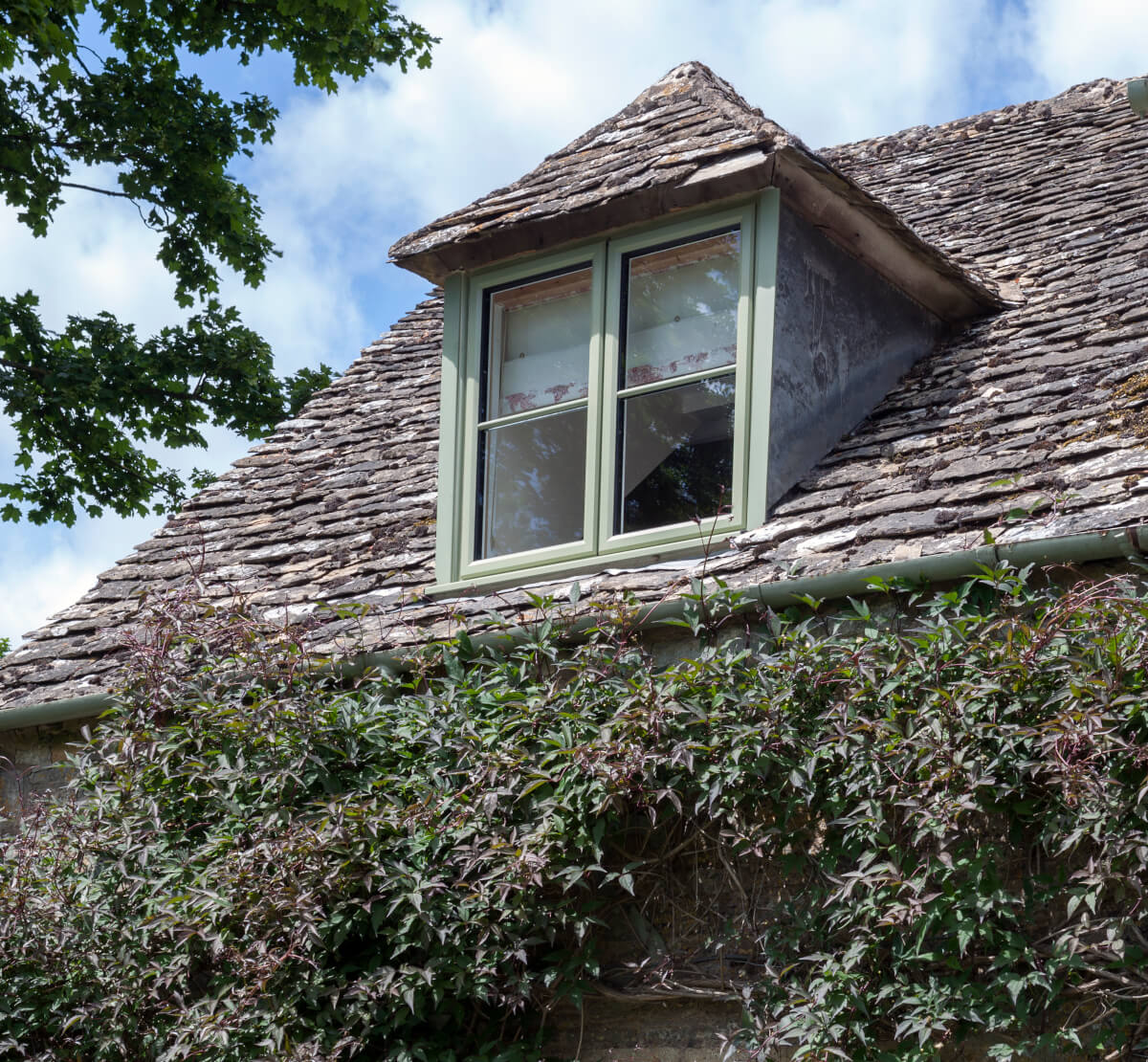chartwell green heritage window